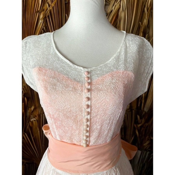 Vintage 1940s Gown Pink and White Organdy Lace Dress Bow Coquette‎ Wedding - Picture 10 of 16